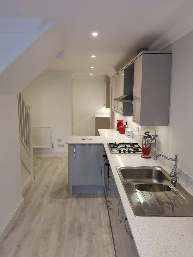 Guildford Town House Βίλα Εξωτερικό φωτογραφία